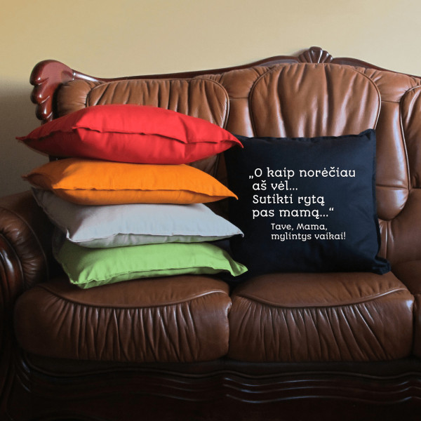 Dekoratyvinė pagalvėlė "O kaip norėčiau aš vėl..."