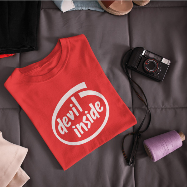 Moteriški marškinėliai "Devil inside"