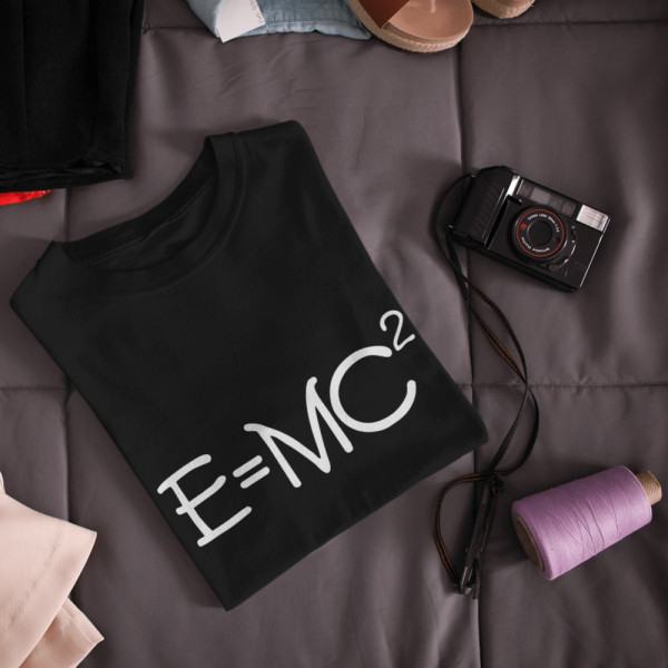 Moteriški marškinėliai "Reliatyvumo teorija"