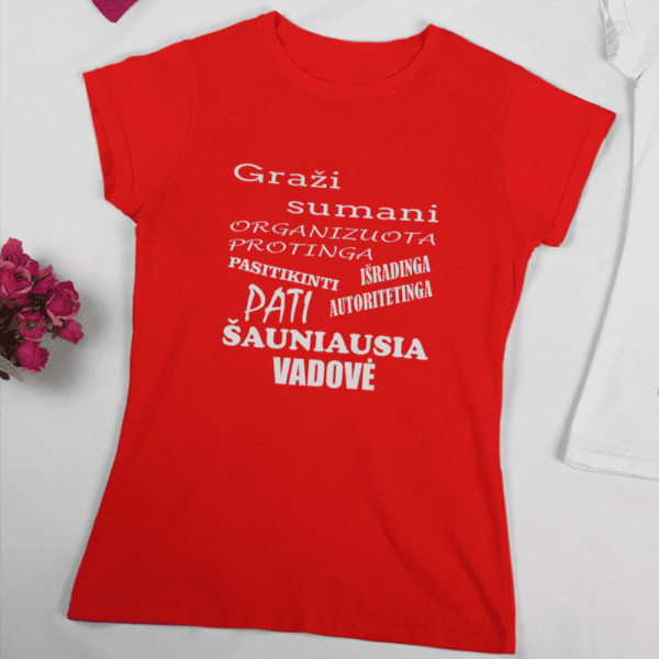 Moteriški marškinėliai "Šauniausia vadovė"