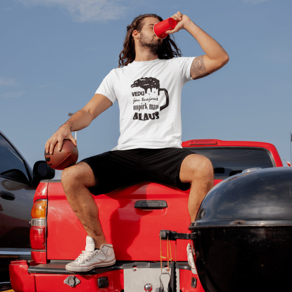 Marškinėliai "Vedu jau tuojaus, nupirk man alaus"