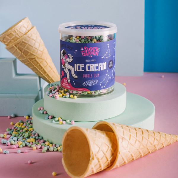 SUPER GARDEN šaltyje džiovinti kramtomosios gumos skonio mini ledų rutuliukai, 60g