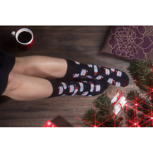 Kalėdinės kojinės "FELIZ" šventinėje dėžutėje (2 poros)