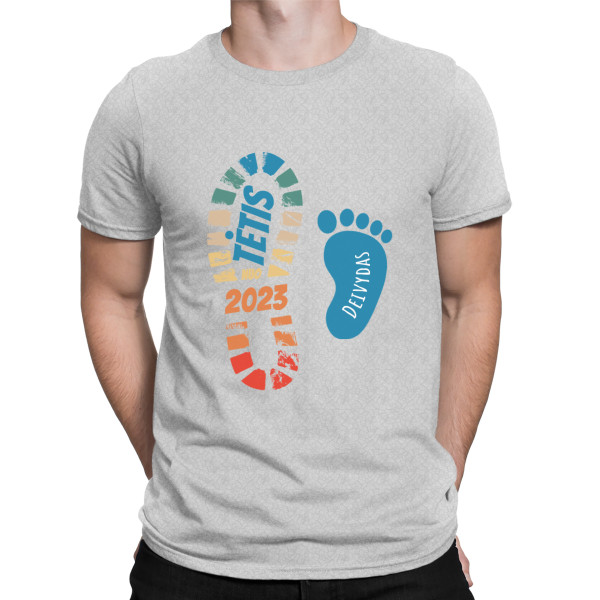 Marškinėliai "Tėčio pėdomis" su pasirinktais vaikų vardais ir data