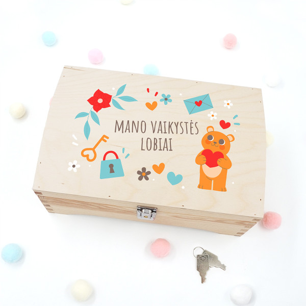 Medinė skrynelė "Mano vaikystės lobiai"