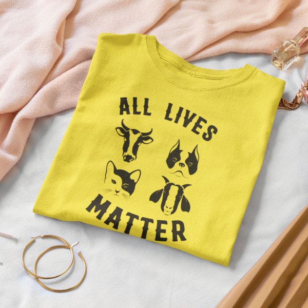 Moteriški marškinėliai "All lives matter"
