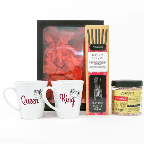 Premium dovanų rinkinys su latte puodeliais "King & Queen"