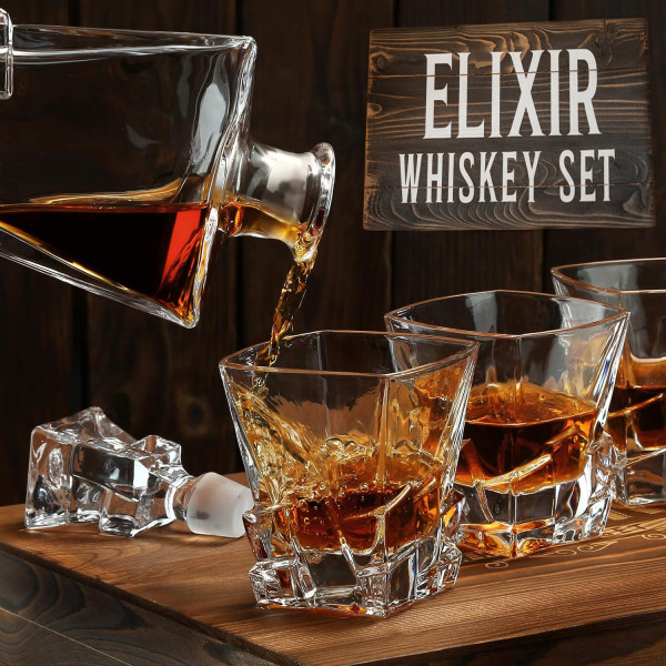 Viskio rinkinys medinėje dėžutėje "ELIXIR"